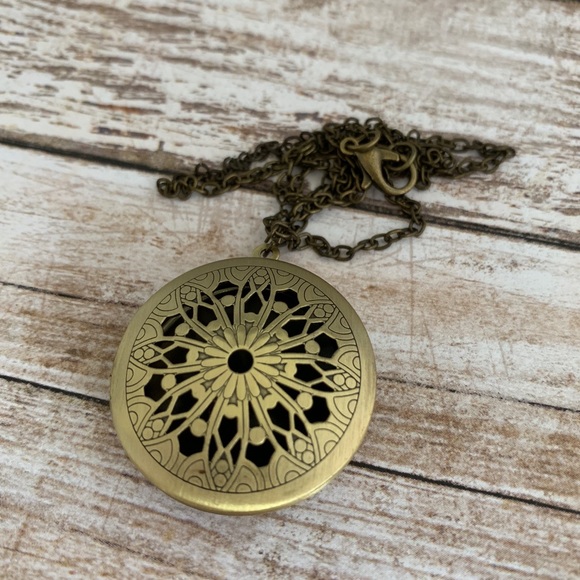 Jewelry - SALE | Oil Diffusing Locket